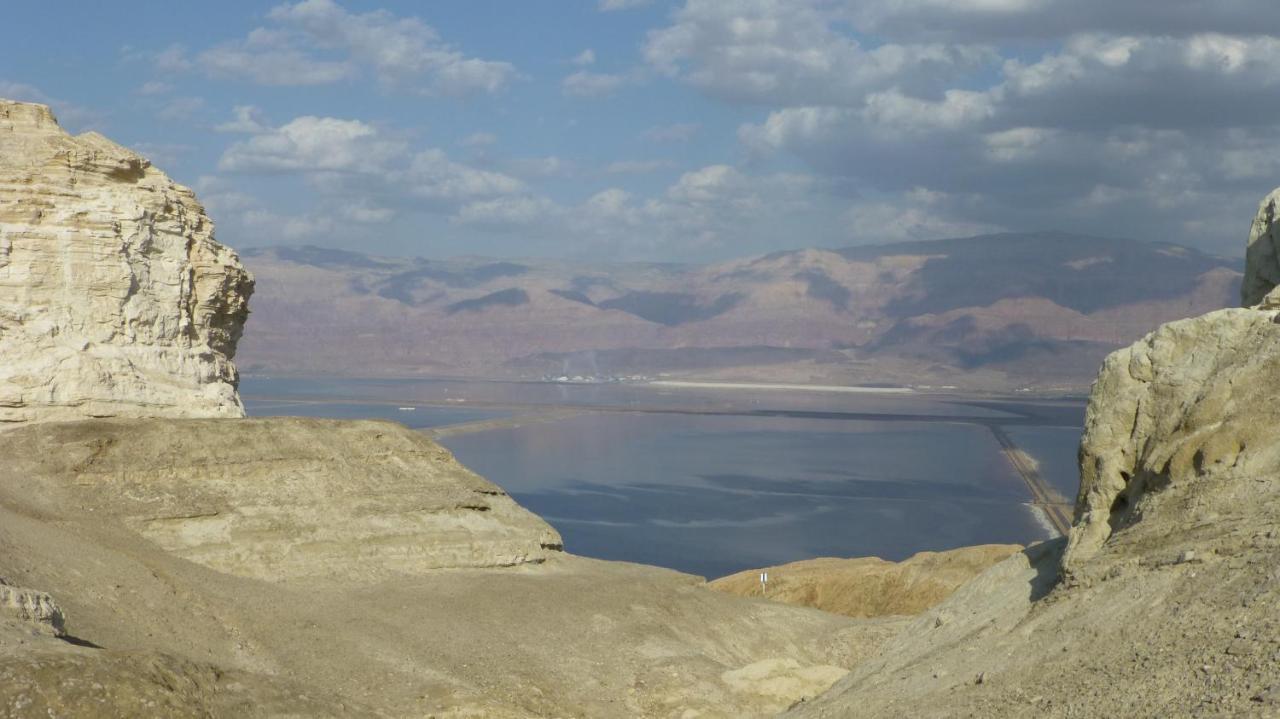 Zimmer Arad Dead Sea, Big And Confortabוl Apartment, Logic Cost - במחיר שפוי エクステリア 写真
